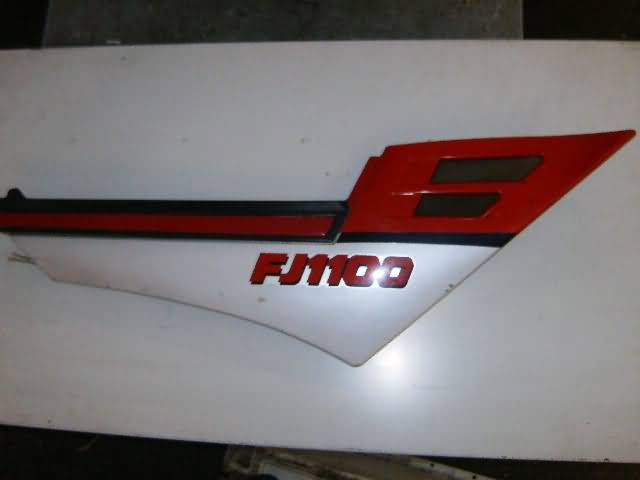 YAMAHA FJ1100 Side panel Right White / Red