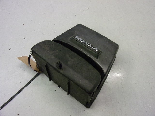 Honda VF1100C(SC12) Caja Herramientas