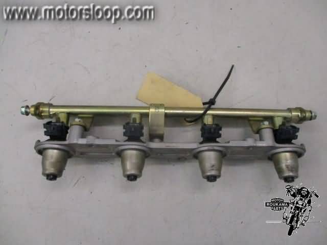 Honda CBR600RR (PC37) Injectoren met fuelrail (secondary)
