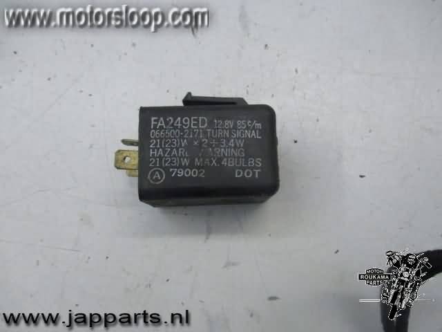 Kawasaki ZXR750(ZX750L) Turnsignal relay