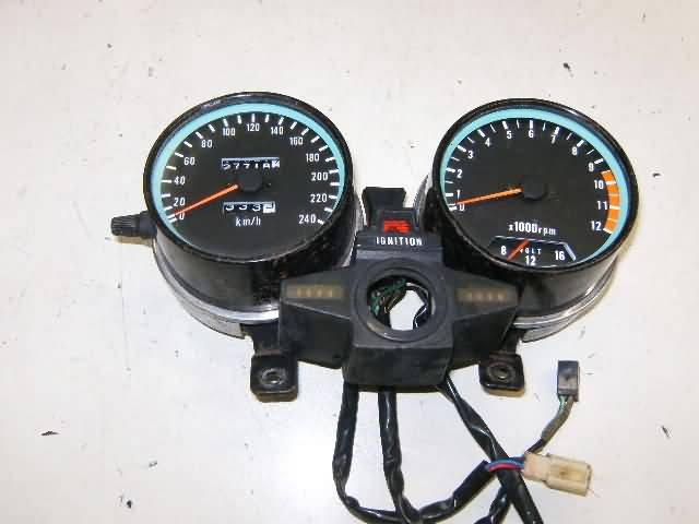Kawasaki LTD750 Cockpit
