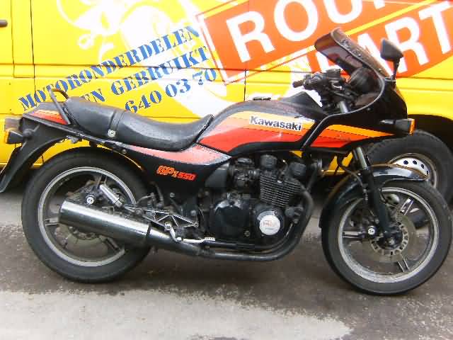 Kawasaki GPZ550(ZX550A)84>