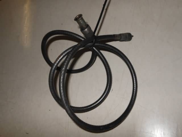 Suzuki GS750L Speedo cable