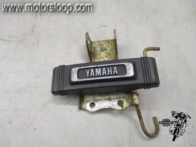 Yamaha XJ700N/S(1FG) Headlight bracket