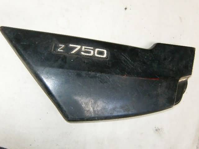 KAWASAKI Z750B Tapa Lateral Derecha Negra