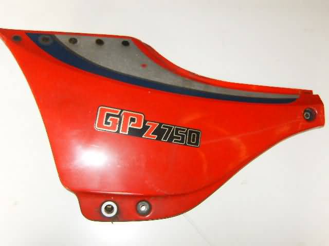 KAWASAKI GPZ750 Zijkap Links Rood / Zilver