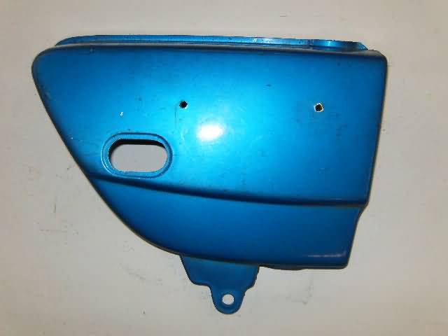SUZUKI GT380 Side Panel Right Blue