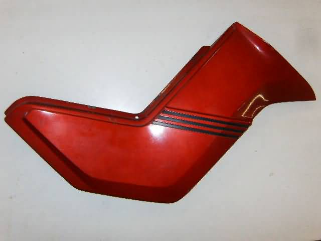 SUZUKI GSX750EF Tapa Lateral Derecha Rojo