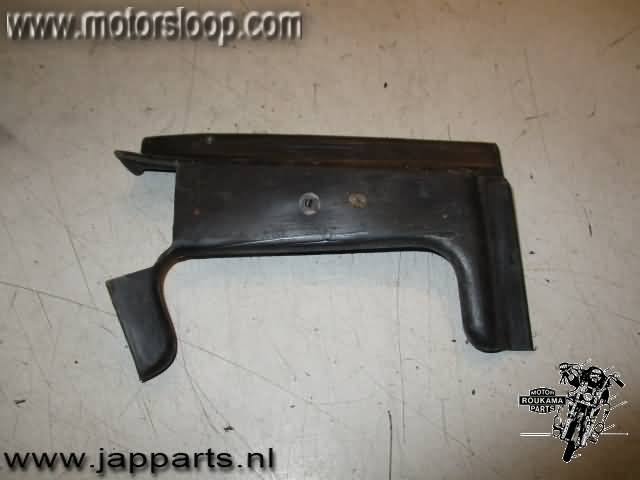 Honda VT700/VT750(RC19/1) Cover 1