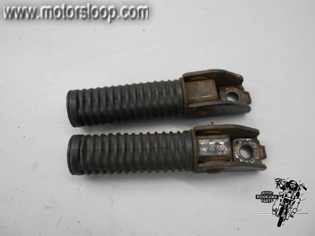 Honda CB400N Voetsteps achter