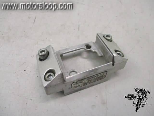 Honda VT500C(PC08) Stuurhouder (zekeringhouder)