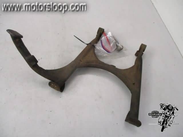 Honda VT500C(PC08) Middenbok