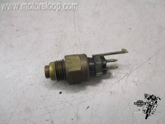 Honda VF500C(PC13) Koelvinschakelaar