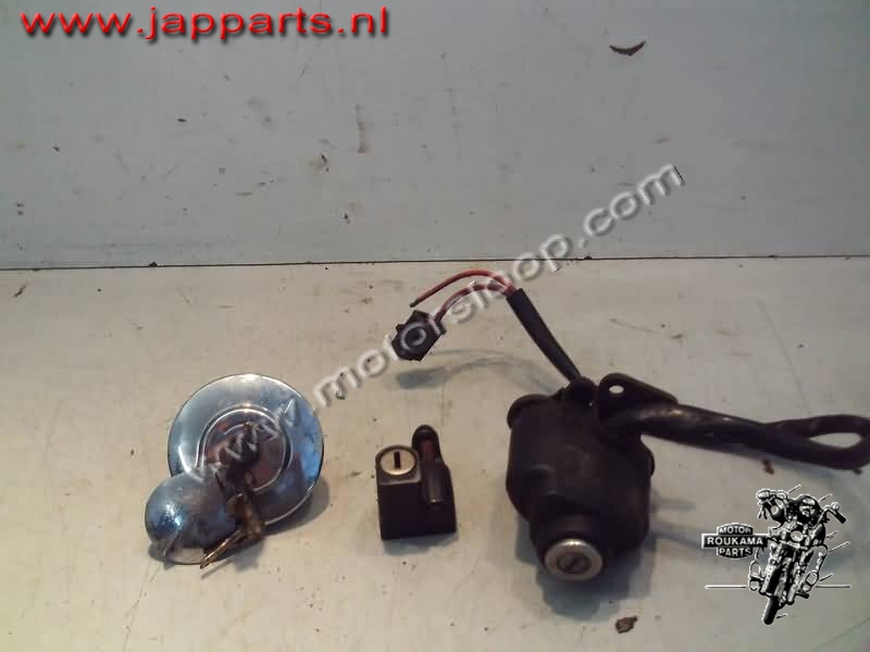 Honda VT750C(RC44) slotenset