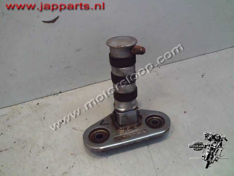 Honda VT750C(RC44) Voetstep links voor
