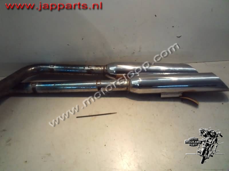 Honda VT750C(RC44) Uitlaat