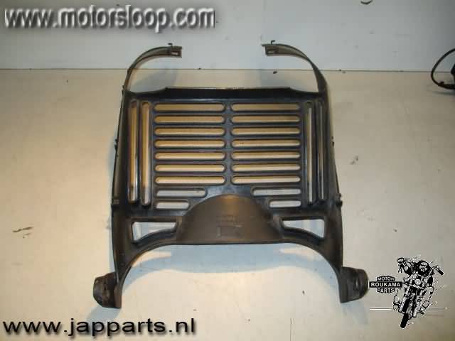 Honda XL125V(JC32) Radiateurkap