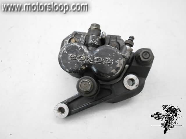 Honda VT700/VT750(RC19/1) Remklauw rechts voor