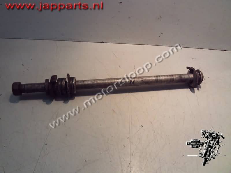 Honda CB600F(PC36) Achterwiel as