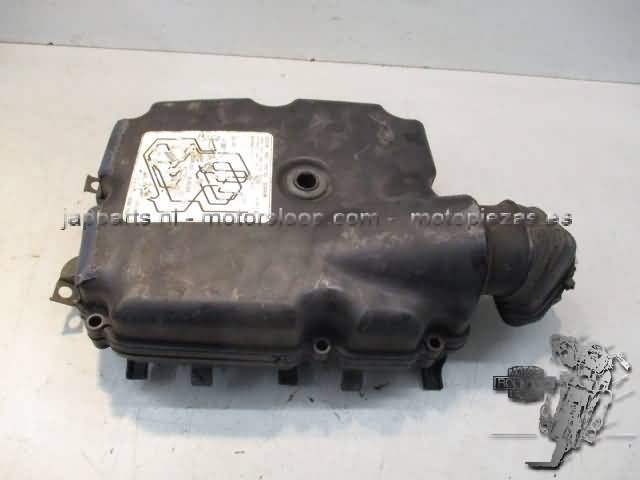 Honda NT650(RC31) Luchtfilterhuis