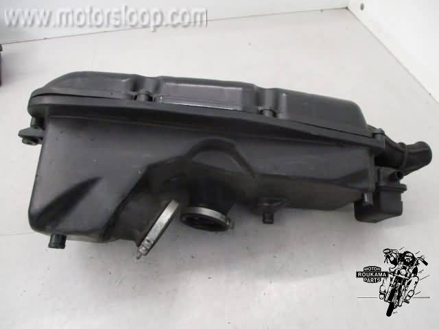 Honda XL650V(RD10) Luchtfilterhuis