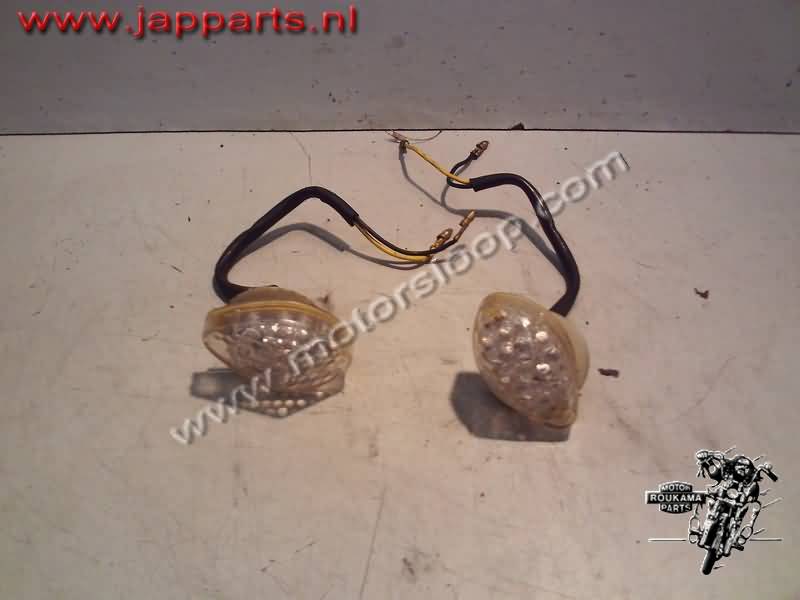 Honda CB900F(SC48) Knipperlichtenset voorkant