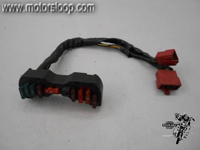 Honda VF1000F2(SC15) Fuse box