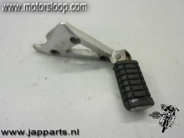 Honda VT500C(PC08) Footpeg rear left