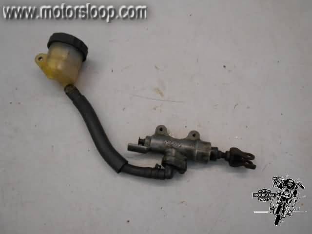 Honda NT650V(RC47) Rear brake mastercylinder