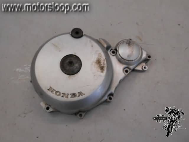 Honda NT650V(RC47) Tapa alternador