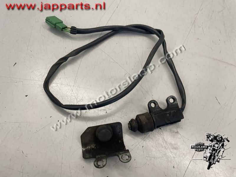 Honda VFR750(RC24) Zijstandaard schakelaar