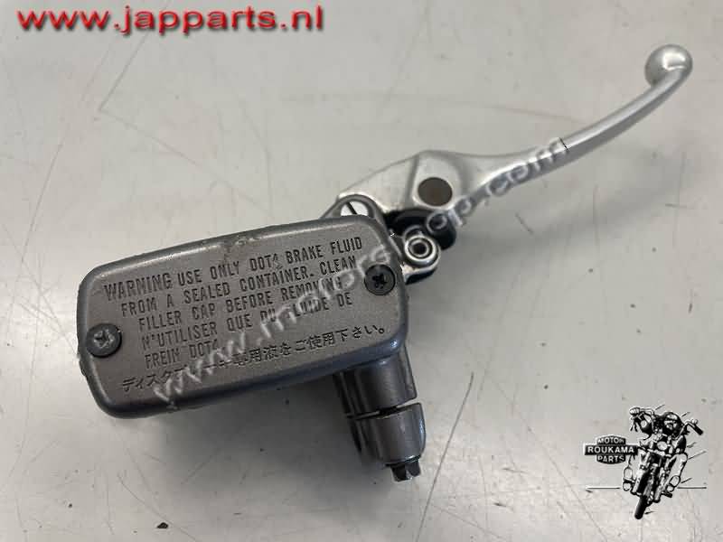Honda VFR750(RC24) Rempomp voor