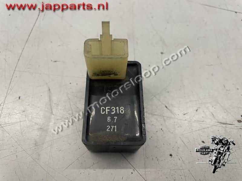 Honda VFR750(RC24) Benzinepomp relais