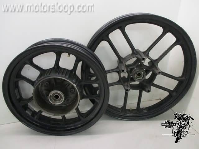 Honda VT700/VT750(RC19/1) Wielenset voor en achter