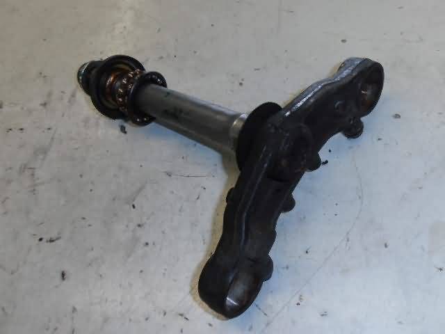 Honda CBR600F(PC23) Abrazador horquilla abajo 53200-MN4-000