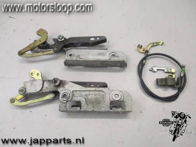 Honda ST1300 (SC51A) Zadelvergrendeling