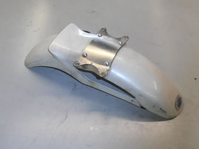 Honda VF400F(NC13) Guardabarros delantero blanco