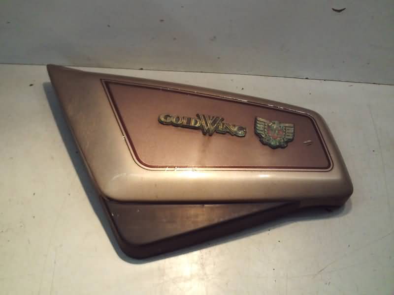 Honda GL1200(SC14) Zijkap Links