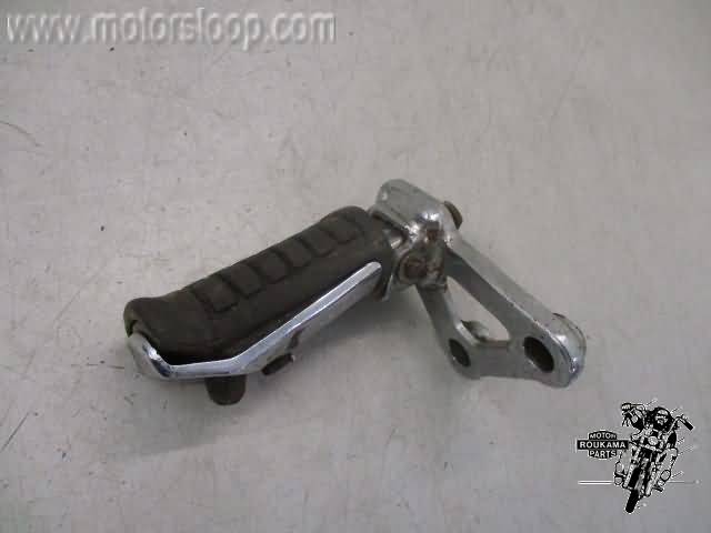 Honda VF1100C(SC12) Voetstep links voor