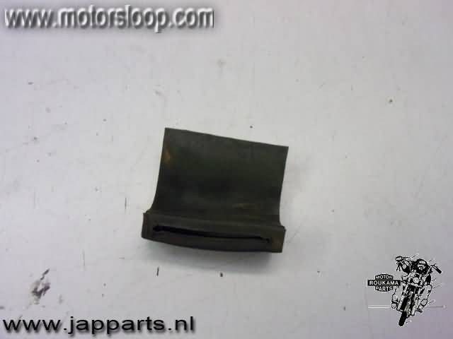 Honda CB350K Rubber van achterspatbord