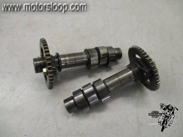 Honda PC800(RC34) Nokkenas set