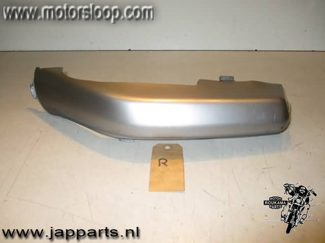 Honda PC800(RC34) Zijkap R