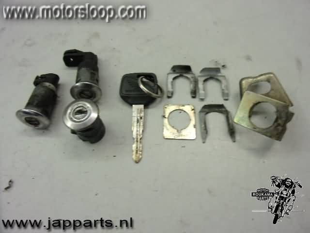 Honda NT650V(RC47) Slotenset