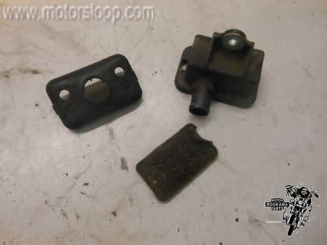 Honda XL600V(PD10) Ontluchtings subfilter