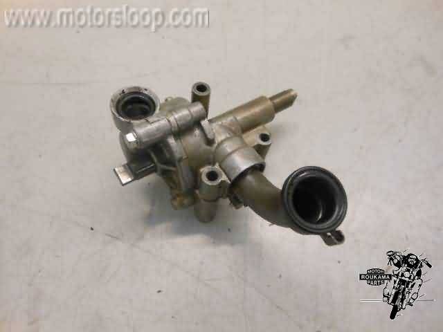 Honda VF750S(RC07) Oliepomp