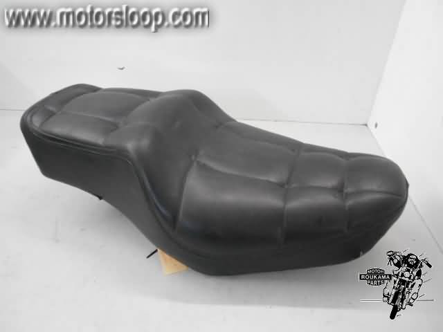 Honda VF500C(PC13) Zadel