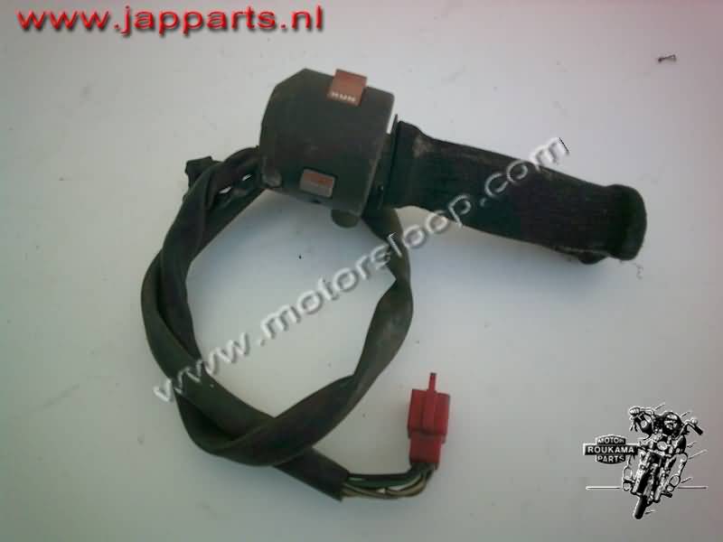 Honda VF500F(PC12) Handlebar switch right