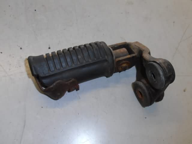 Honda FT500(PC07) Voetstep links voor 50640-MC8-000