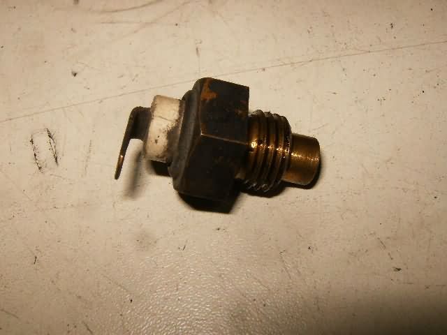 Honda CB650SC(RC13) Temperatuursensor Motorblok 35500-MJ4-024