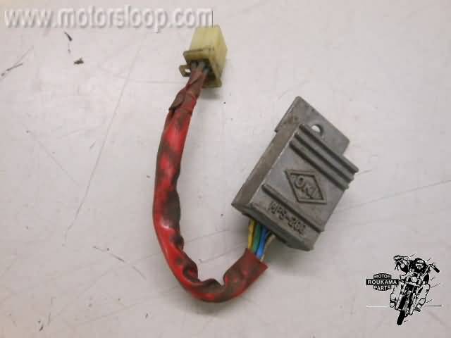 Honda GL1100D(SC02) Vonkversterker